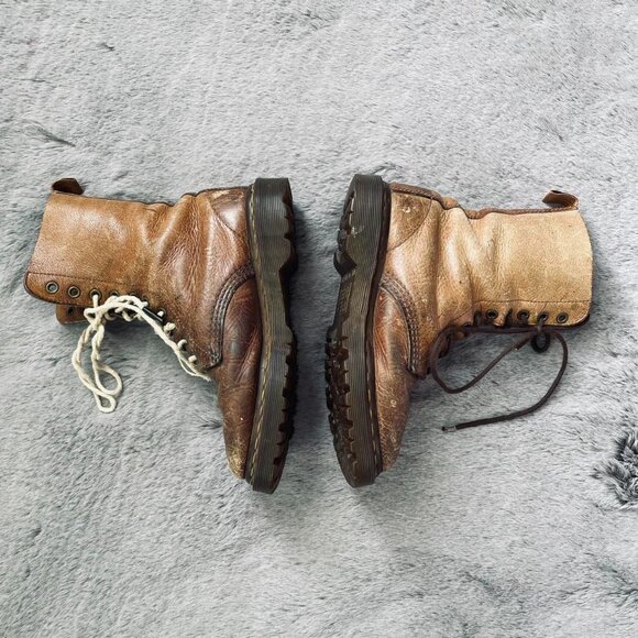 Vintage khaki Dr. Martens western combat boots - Picture 4 of 6